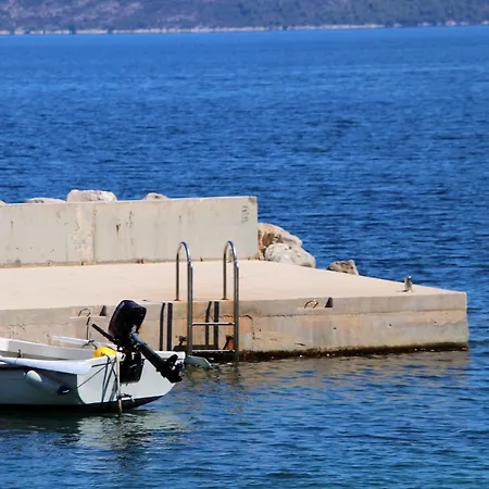 By The Sea Cove Vela Prapratna דירה