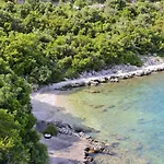 Lägenhet By The Sea Cove Vela Prapratna