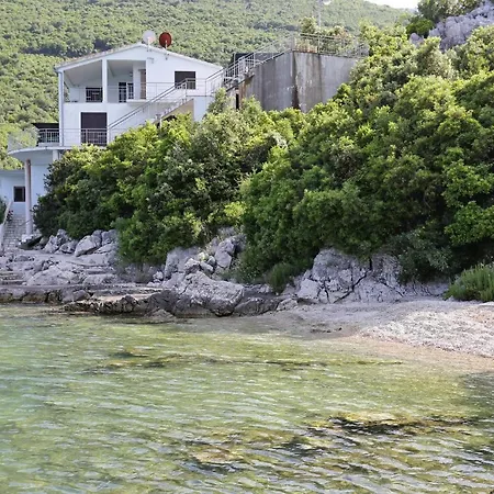 By The Sea Cove Vela Prapratna Apartman Oskorušno